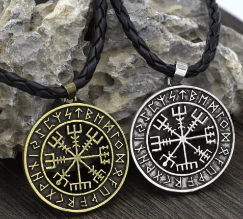 compass neckalce